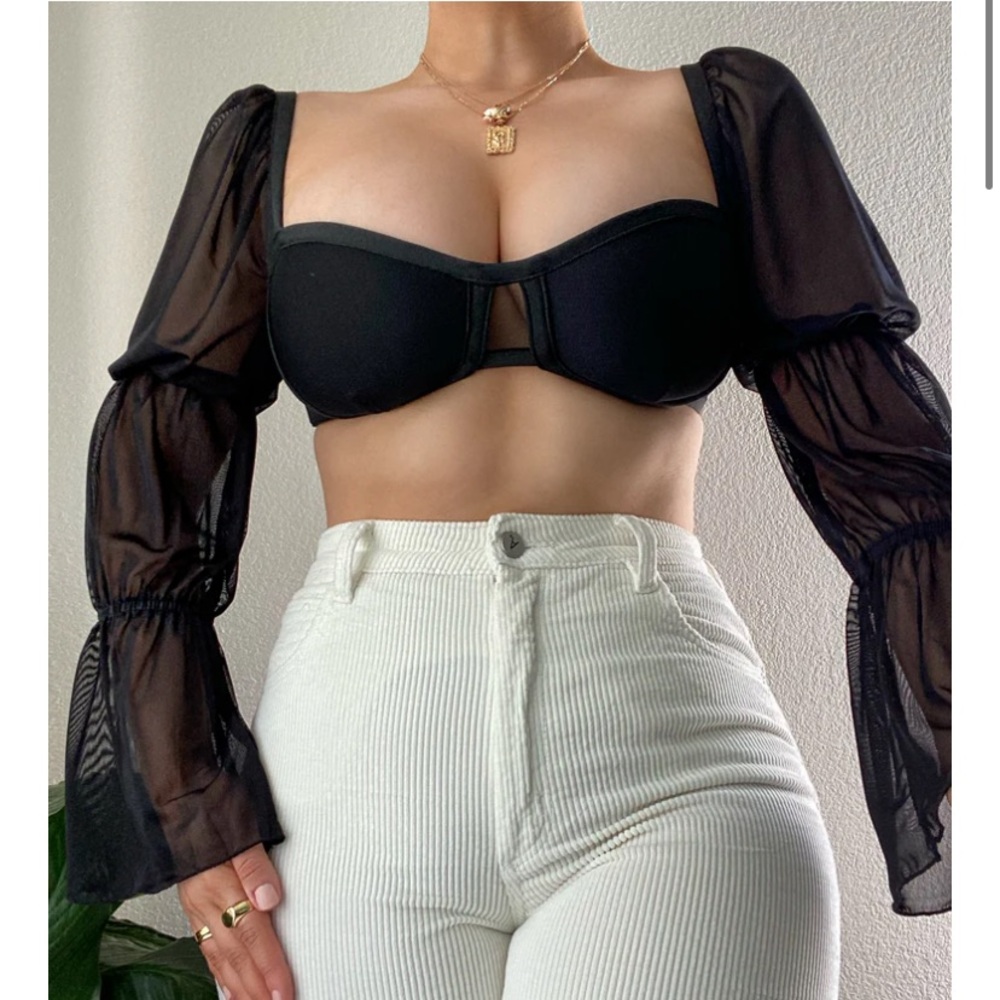 The Jenna Top 🖤